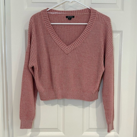 wild fable Sweaters - Wild Fable Pink V-Neck Cropped Long Sleeve Knit Sweater Women Junior Sz M